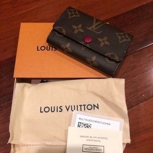 Louis Vuitton Monogram 6 Key Holder
